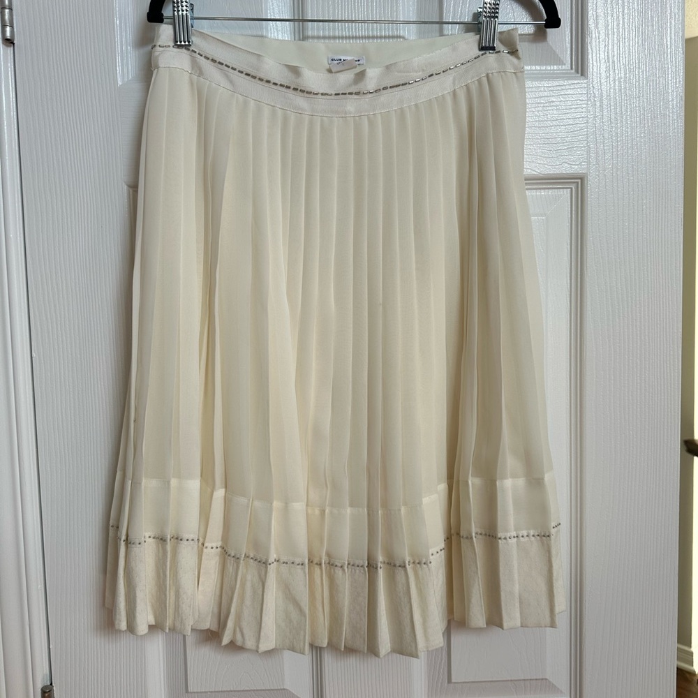 Club Monaco Cream A-Line Skirt